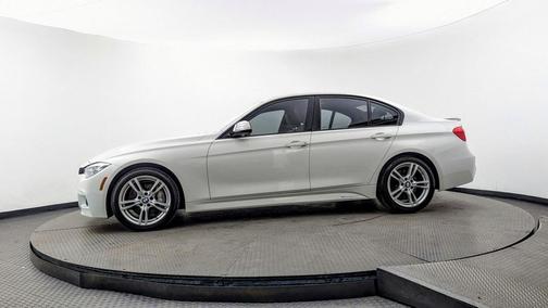 2018 BMW 330 i