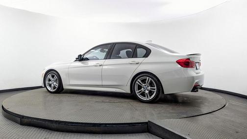 2018 BMW 330 i