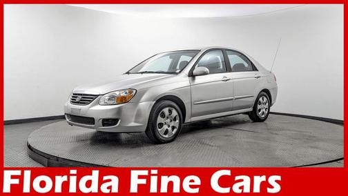 Silver 2009 Kia Spectra LX
