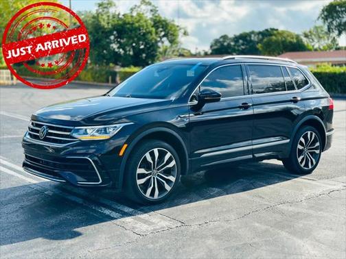2022 Volkswagen Tiguan 2.0T SEL R-Line 4MOTION
