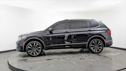 2022 Volkswagen Tiguan 2.0T SEL R-Line 4MOTION