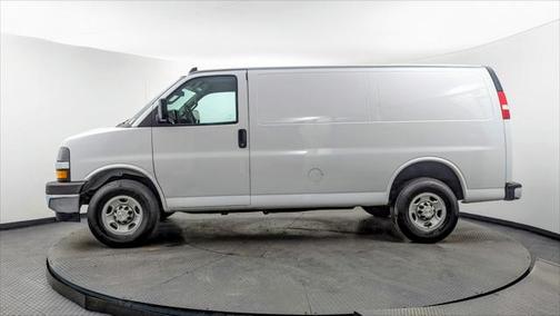 2021 Chevrolet Express 2500 RWD 2500 Regular Wheelbase WT
