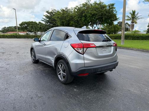 2022 Honda HR-V EX