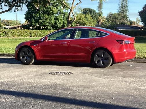 2018 Tesla Model 3 Long Range