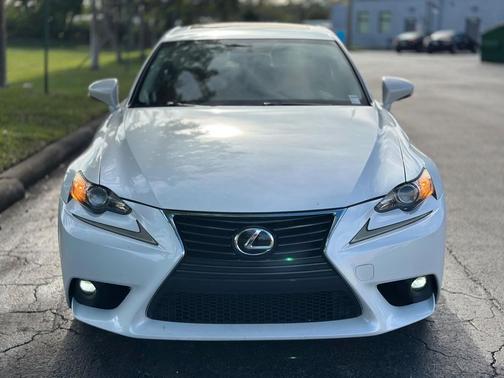 2016 Lexus IS 200t Base