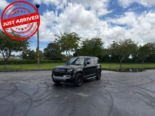 Santorini Black Metallic 2022 Land Rover Defender S 110