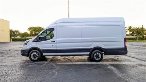 2021 Ford Transit-250 Base