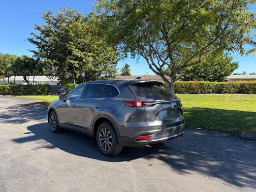 2022 Mazda CX-9 Sport