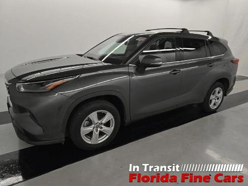 2022 Toyota Highlander L
