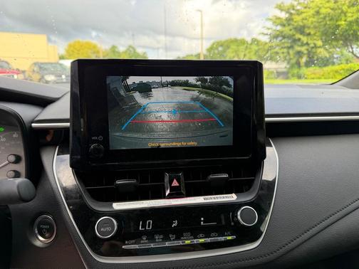 2024 Toyota Corolla Hybrid SE