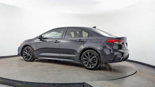 2024 Toyota Corolla Hybrid SE