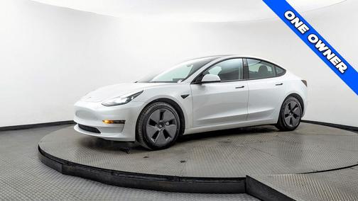 2023 Tesla Model 3 Standard Range