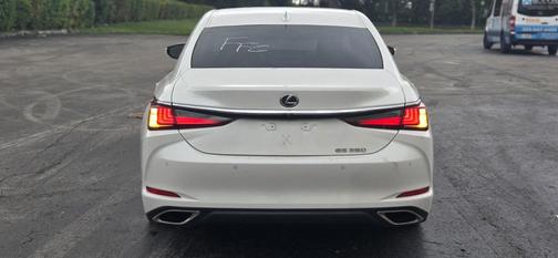 2021 Lexus ES 350 Base