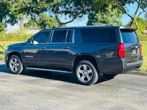 2017 Chevrolet Suburban Premier
