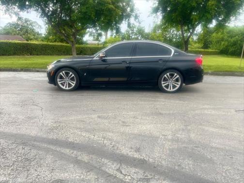 2018 BMW 330e iPerformance