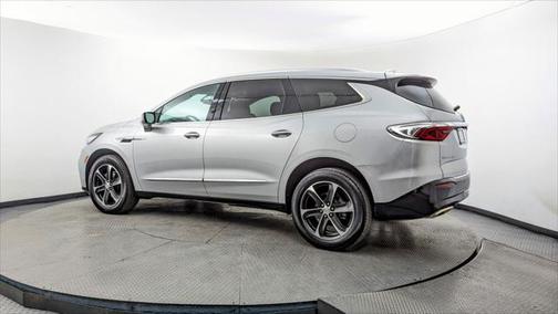2022 Buick Enclave FWD Essence