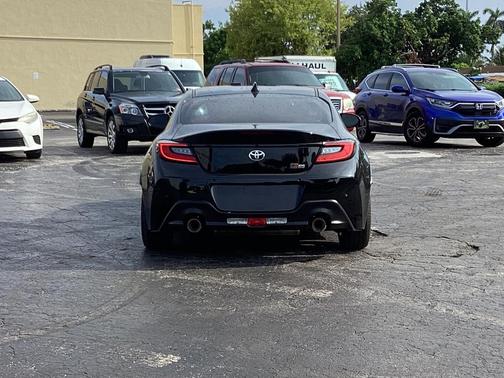 2024 Toyota GR86 Base