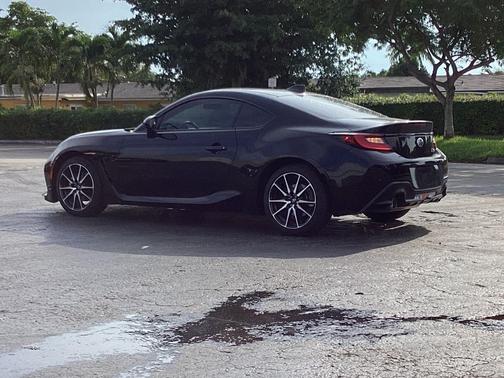 2024 Toyota GR86 Base
