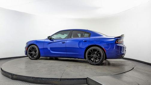 2018 Dodge Charger SXT