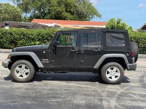 Black Clearcoat 2018 Jeep Wrangler JK Unlimited Sport