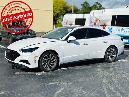 2022 Hyundai SONATA Limited
