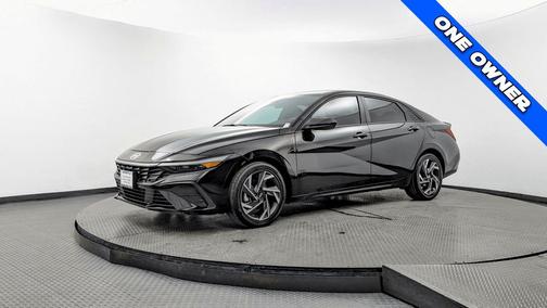 2025 Hyundai ELANTRA HEV SEL Sport