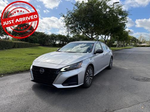 2024 Nissan Altima 2.5 SV