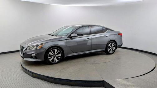 2021 Nissan Altima 2.5 SL