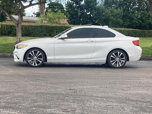 2017 BMW 230 i