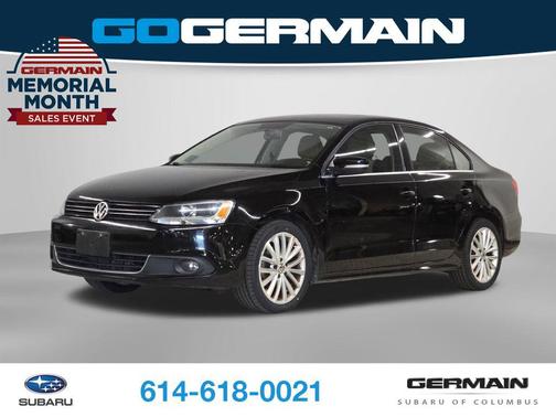 Deep Black Pearl 2014 Volkswagen Jetta Auto SEL