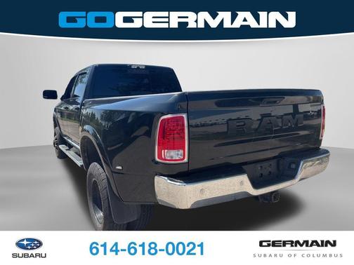Brilliant Black Crystal Pearlcoat 2017 RAM 3500 Longhorn
