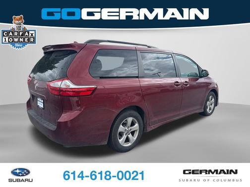 Salsa Red Pearl 2018 Toyota Sienna LE