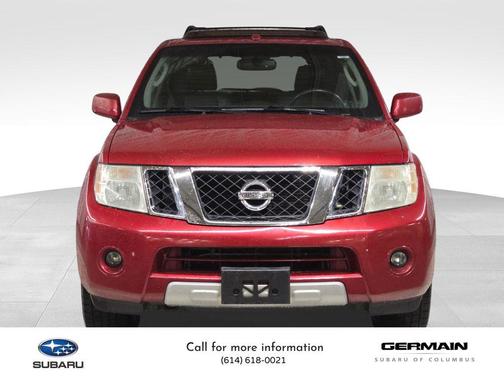 2010 Nissan Pathfinder LE
