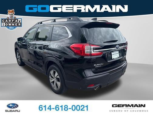 Crystal Black Silica 2023 Subaru Ascent Premium 7-Passenger