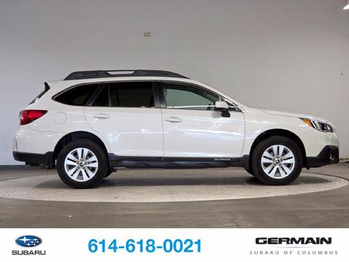Crystal White Pearl 2017 Subaru Outback 2.5i Premium
