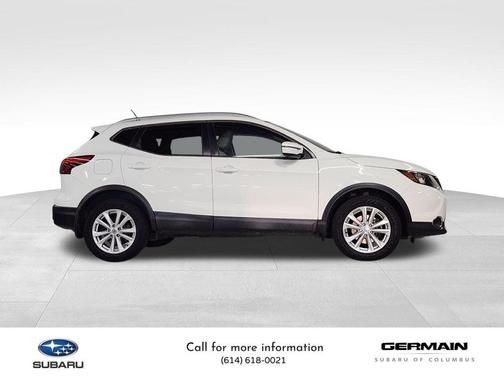 2017 Nissan Rogue Sport SV