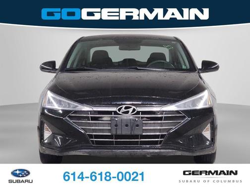 2019 Hyundai ELANTRA SE