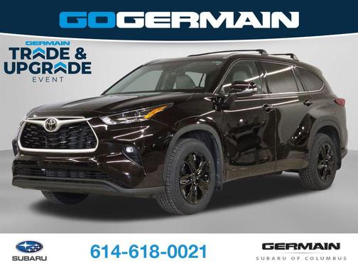 Opulent Amber 2022 Toyota Highlander XLE