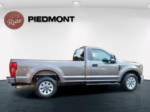 2022 Ford F-350 XLT