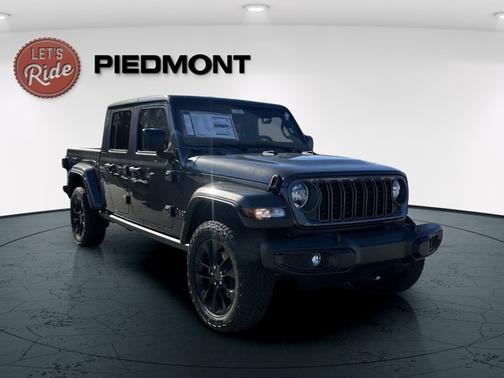 2025 Jeep Gladiator Nighthawk