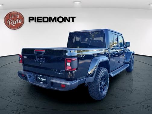 2025 Jeep Gladiator High Tide