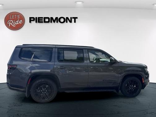 2025 Jeep Wagoneer Series II Carbide