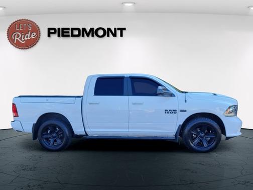 2018 RAM 1500 Night