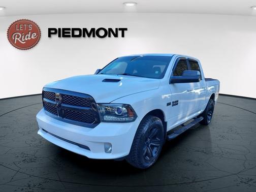 2018 RAM 1500 Night