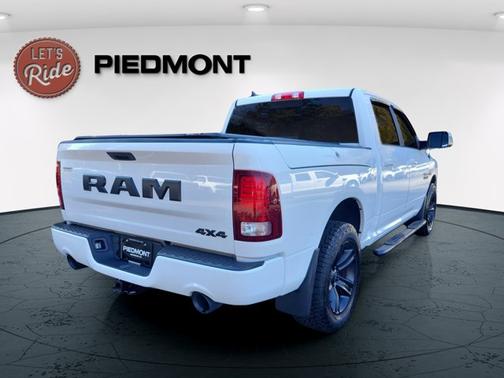 2018 RAM 1500 Night