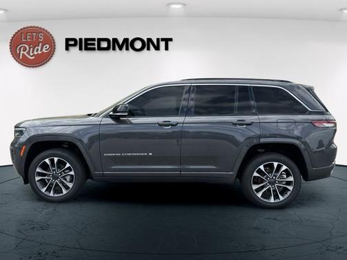 2025 Jeep Grand Cherokee Overland