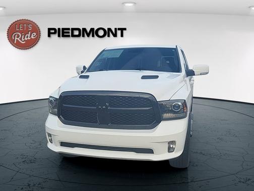 2018 RAM 1500 Night