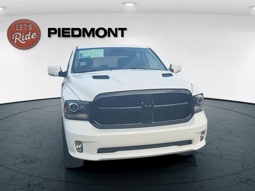 2018 RAM 1500 Night