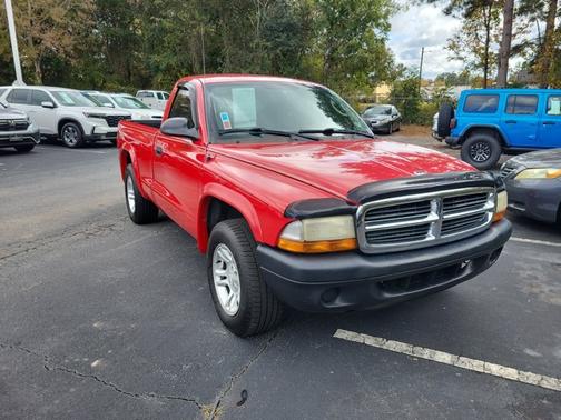 2004 Dodge Dakota Base