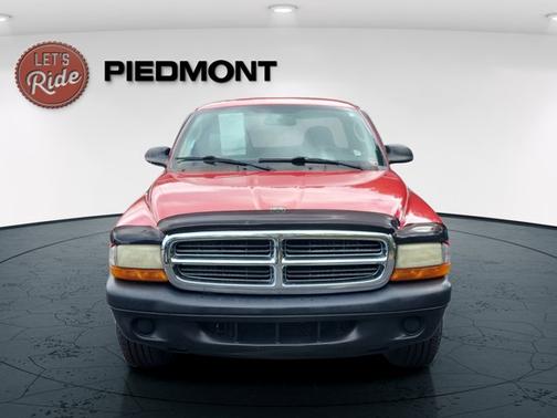 2004 Dodge Dakota Base
